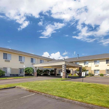 Comfort Suites Near Vancouver Mall Esterno foto