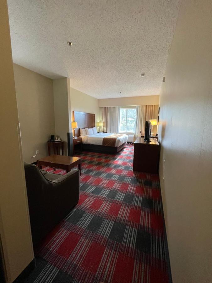Comfort Suites Near Vancouver Mall Esterno foto