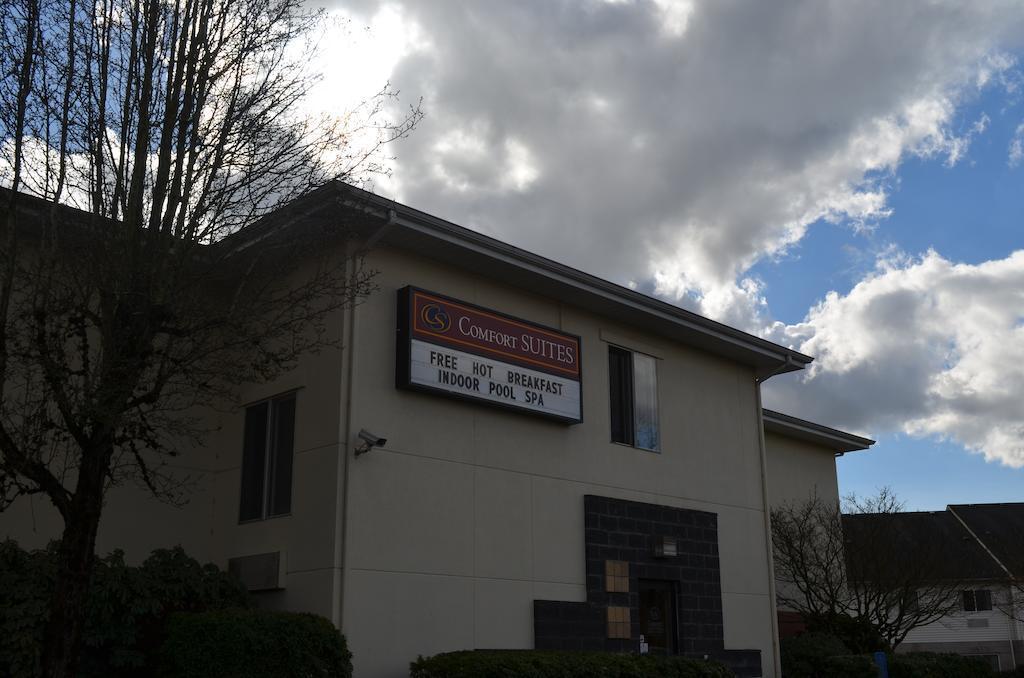 Comfort Suites Near Vancouver Mall Esterno foto