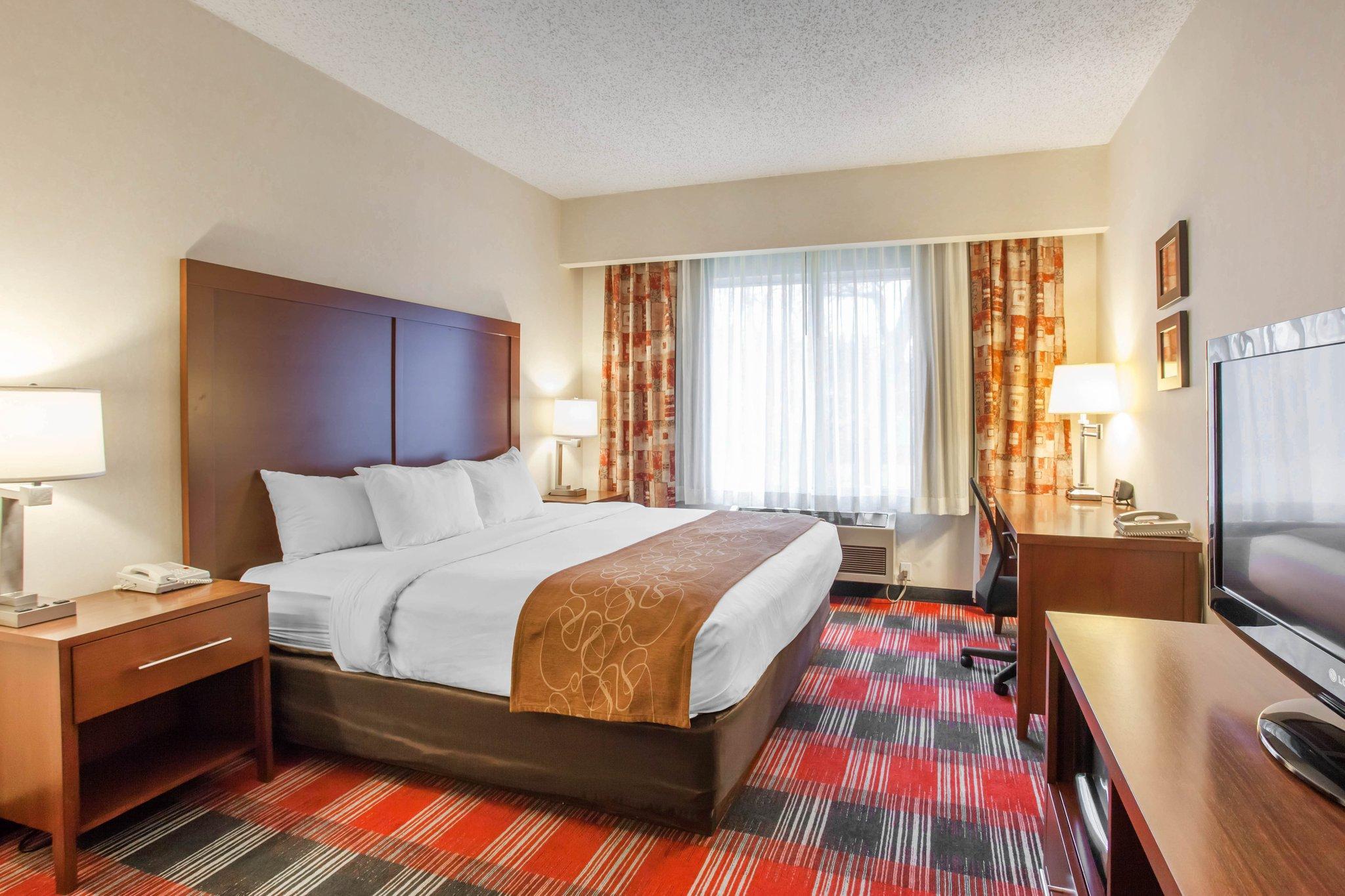 Comfort Suites Near Vancouver Mall Esterno foto