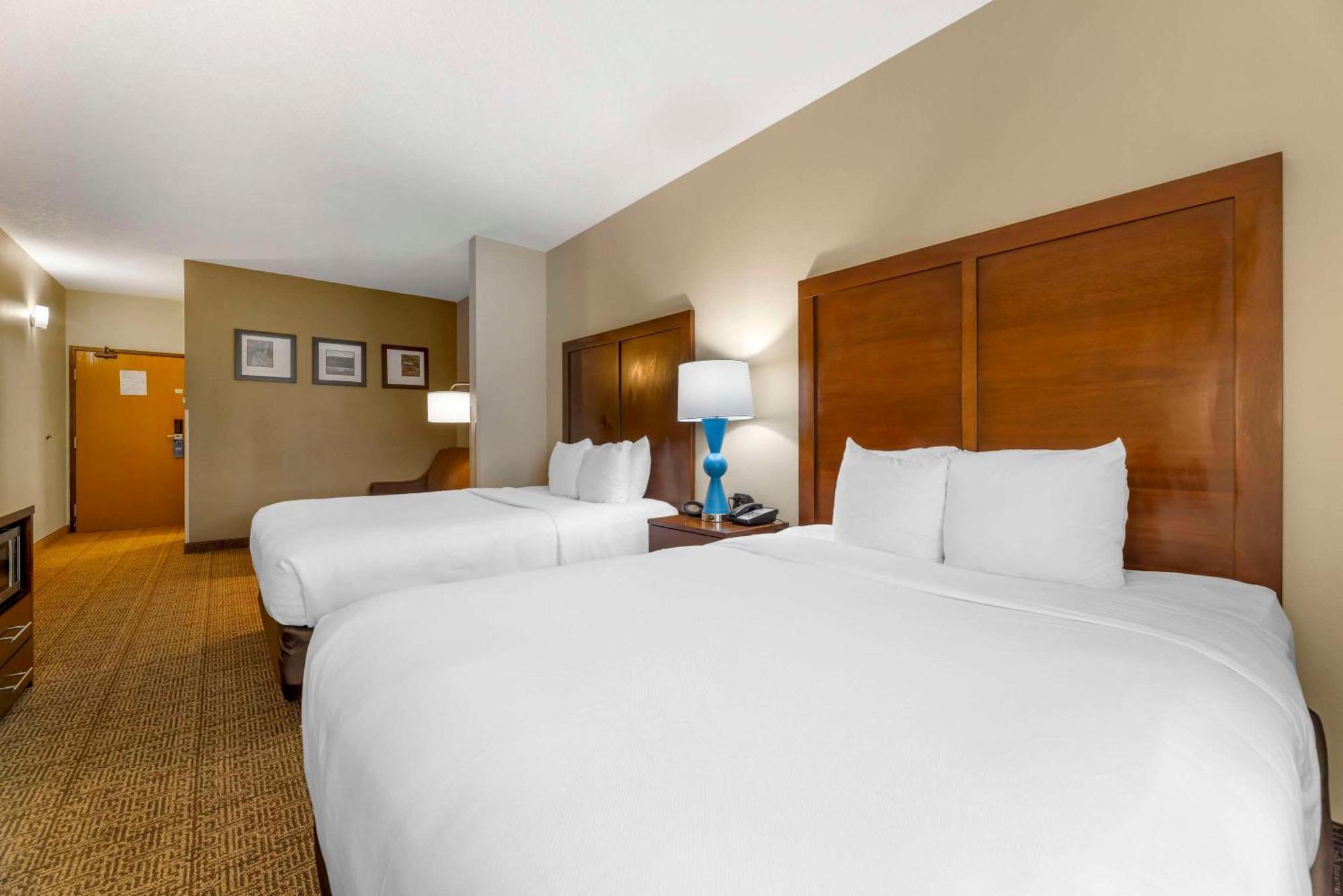 Comfort Suites Near Vancouver Mall Esterno foto