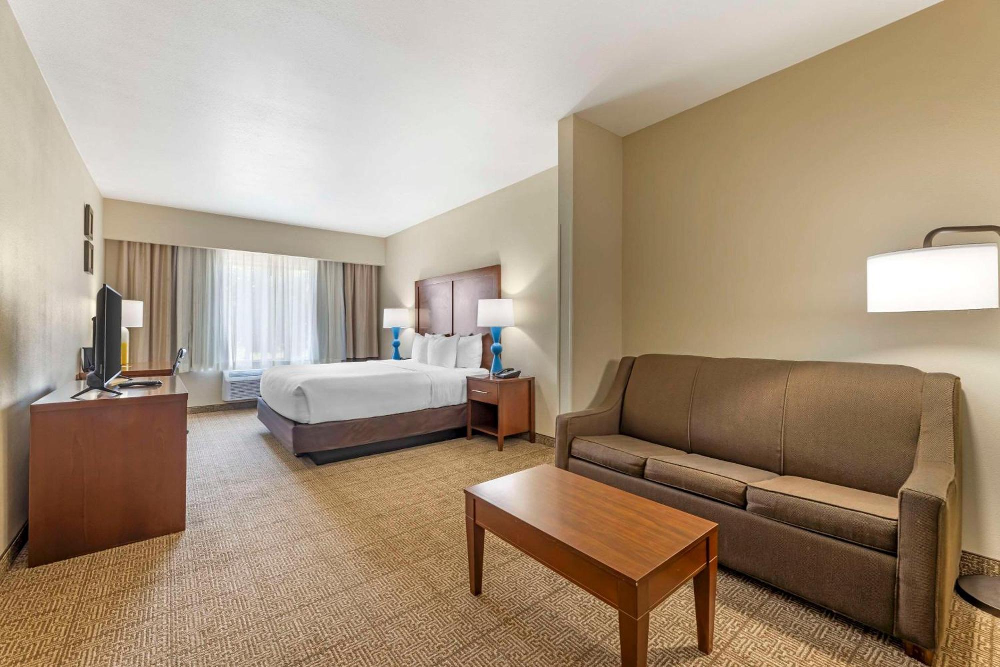 Comfort Suites Near Vancouver Mall Esterno foto