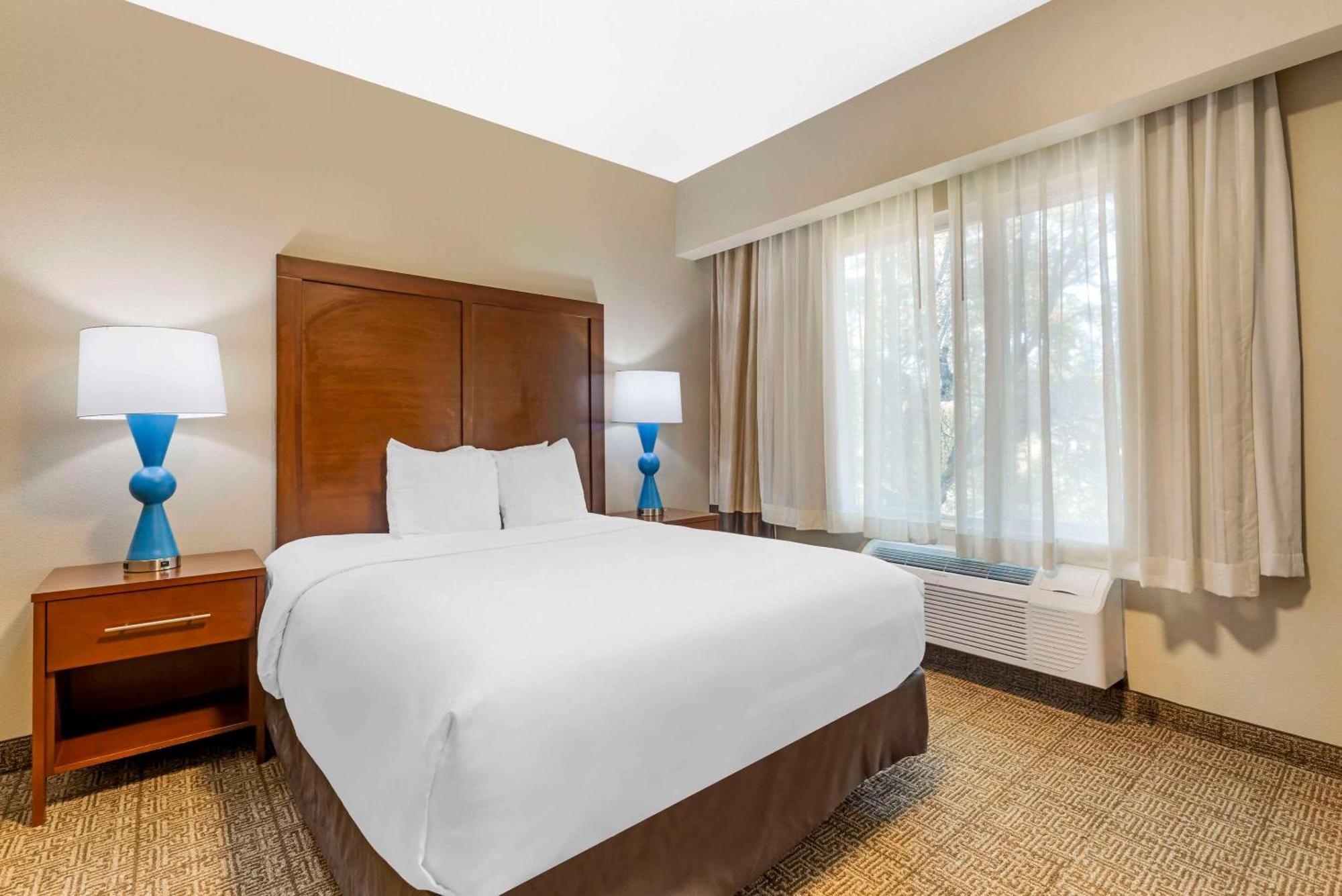 Comfort Suites Near Vancouver Mall Esterno foto