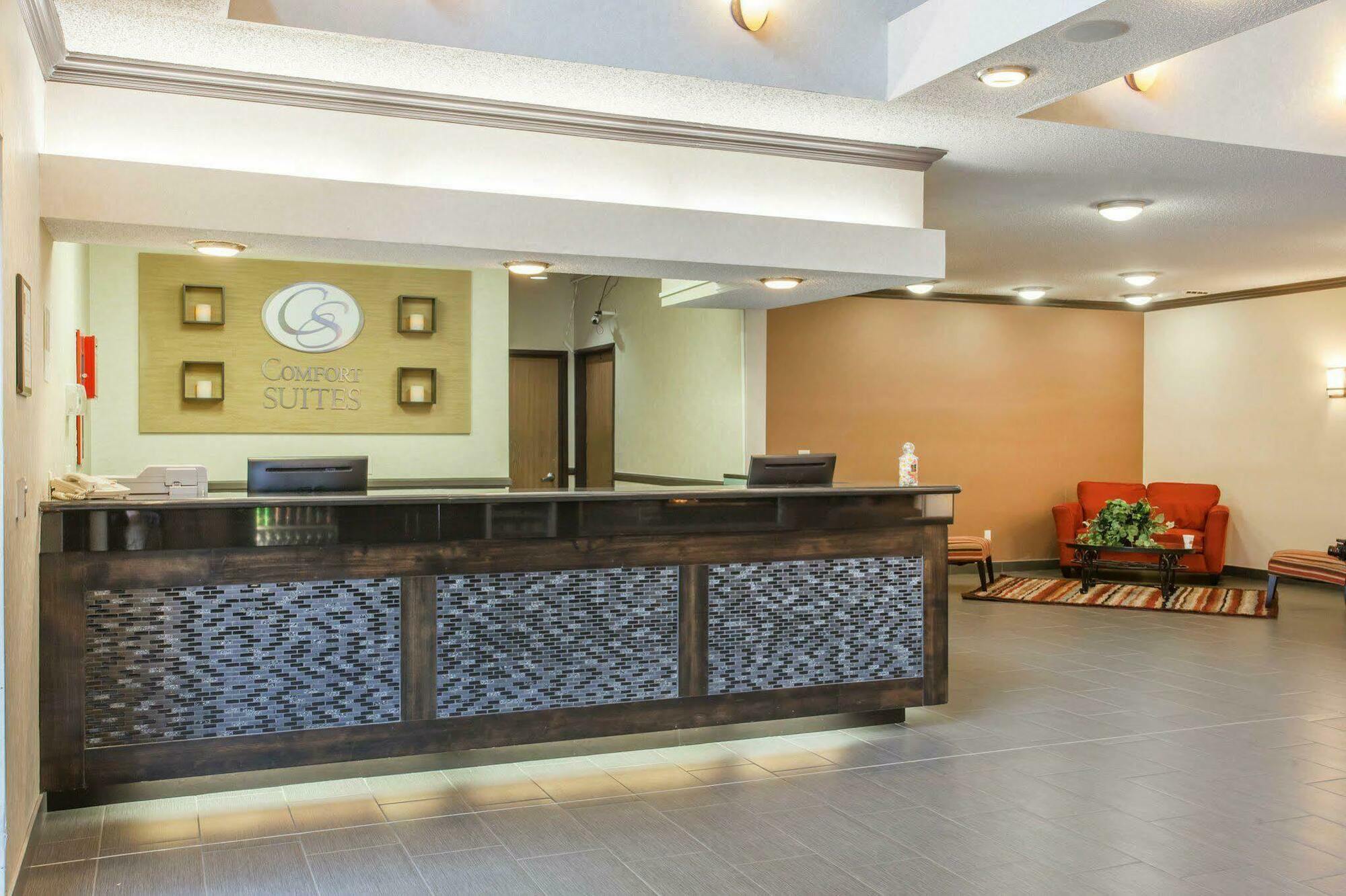 Comfort Suites Near Vancouver Mall Esterno foto